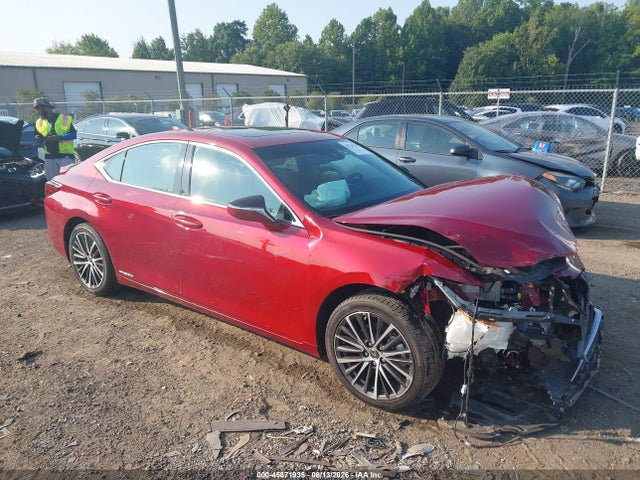 2022 LEXUS ES 