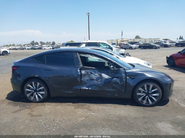 2025 TESLA MODEL 3 13