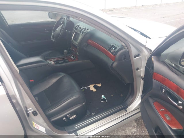 صورة مصغرة 5 لـ 2007 Lexus LS 460 L