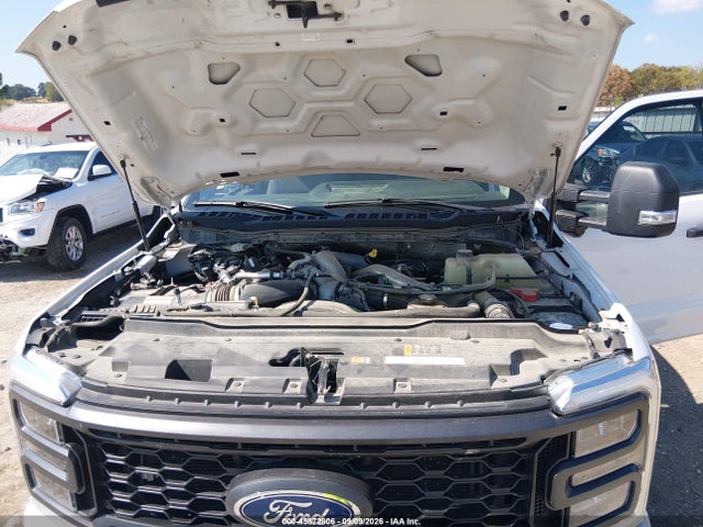 2023 FORD F-250 XL 10