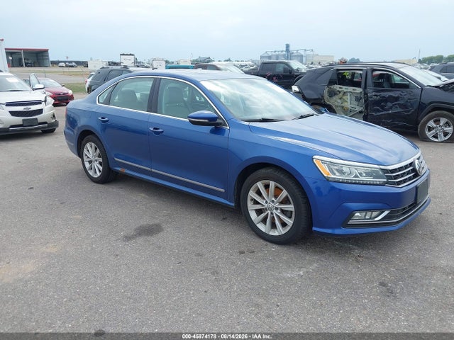2017 VOLKSWAGEN PASSAT 1.8T SE
