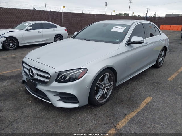 2019 Mercedes-BENZ E 300 — фото 2