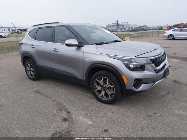 2022 KIA SELTOS EX