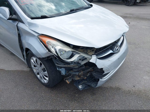 2013 Hyundai ELANTRA GLS — фото 6