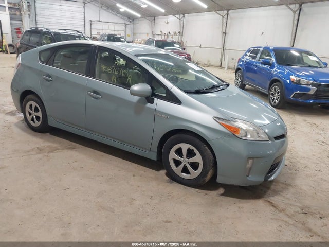 2014 TOYOTA PRIUS THREE