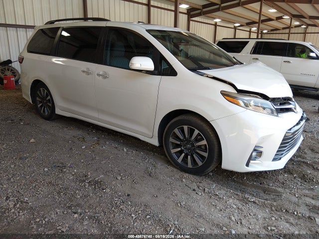 2018 TOYOTA SIENNA LIMITED 7 PASSENGER