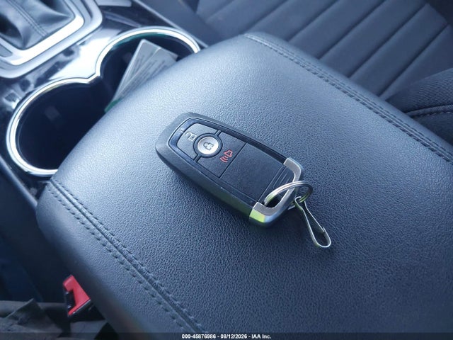 2018 FORD EDGE SE 11