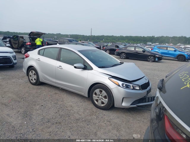 2017 KIA FORTE LX