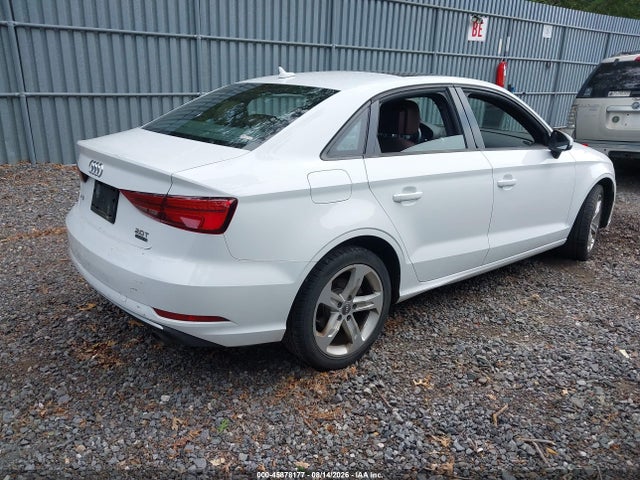 صورة 4 لـ 2017 AUDI A3 PREMIUM