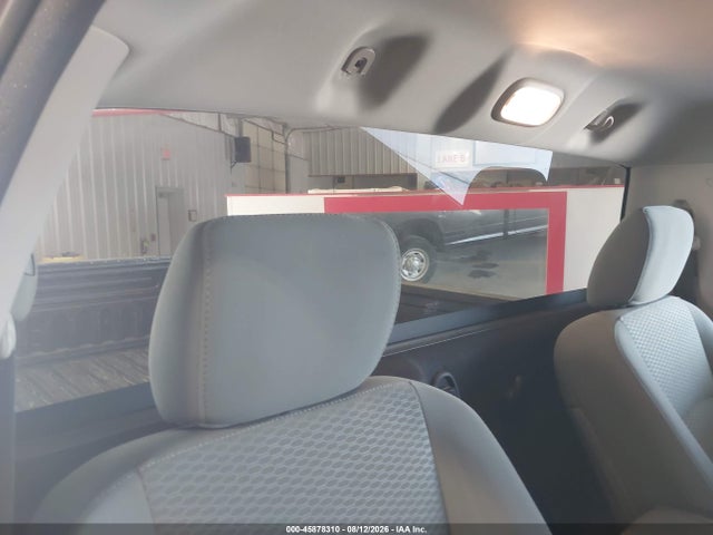 2018 RAM 2500 TRADESMAN 4X2 8' BOX — миниатюра 8