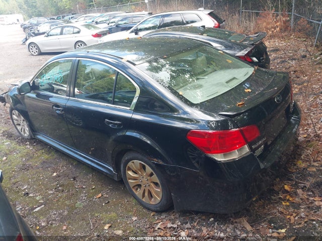 2010 Subaru LEGACY 3.6R LIMITED — фото 3