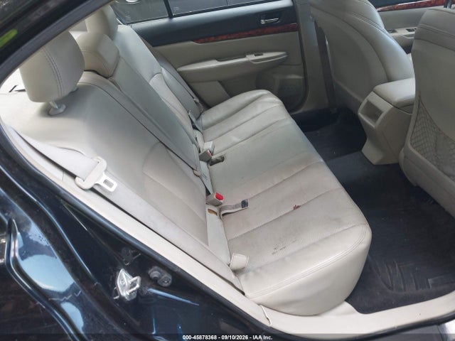 2010 Subaru LEGACY 3.6R LIMITED — фото 8