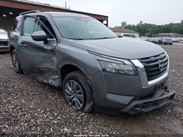 2025 NISSAN PATHFINDE SV 4WD
