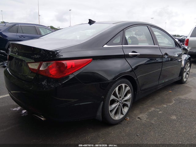 2013 Hyundai SONATA LIMITED 2.0T — фото 4