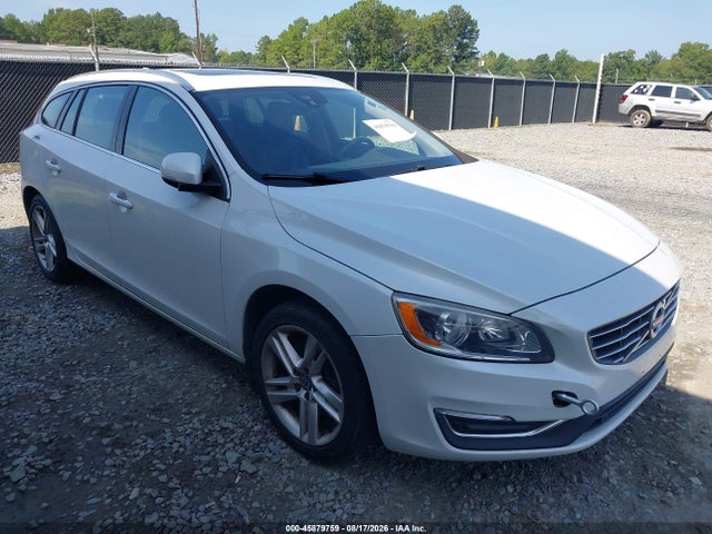 2015 VOLVO V60 T5 PREMIER