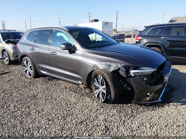 2023 VOLVO XC60 B5 PLUS BRIGHT THEME