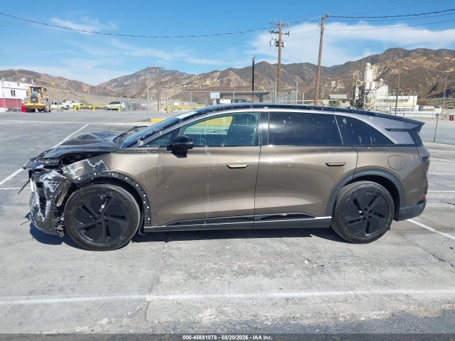 2026 LUCID GRAVITY TOURING 14