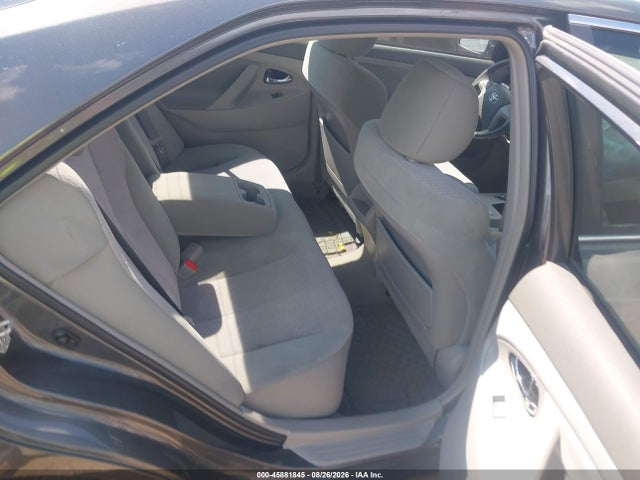 2011 Toyota CAMRY LE — миниатюра 8