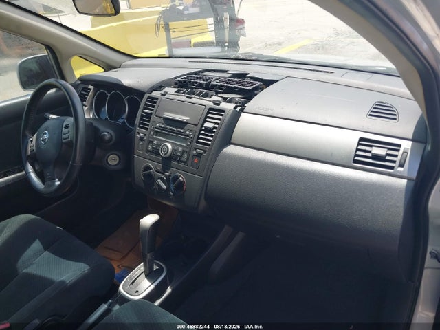 صورة مصغرة 5 لـ 2012 Nissan VERSA 1.8 S