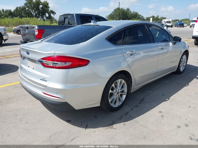 2019 FORD FUSION HYBRID SE 4