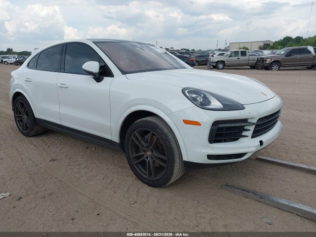 2020 PORSCHE CAYENNE 