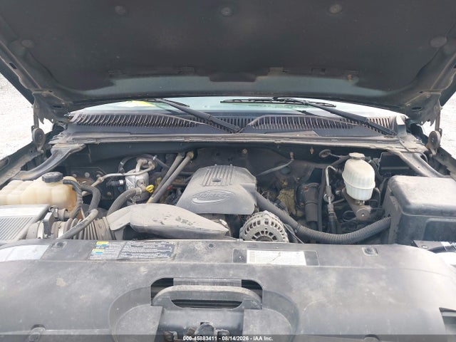 2004 Chevrolet SILVERADO 2500HD LS photo 10