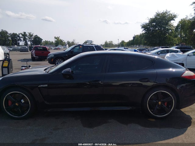صورة مصغرة 6 لـ 2013 Porsche PANAMERA GTS