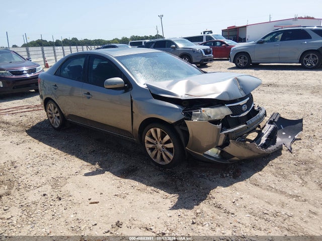 2013 KIA FORTE SX