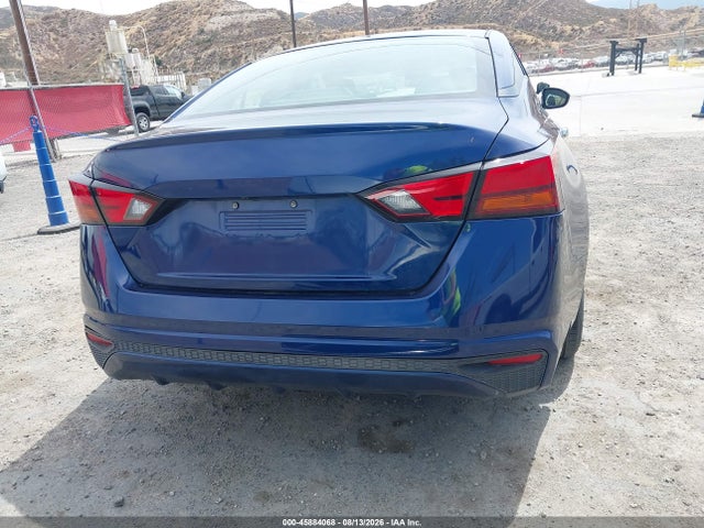 2021 NISSAN ALTIMA S FWD 16