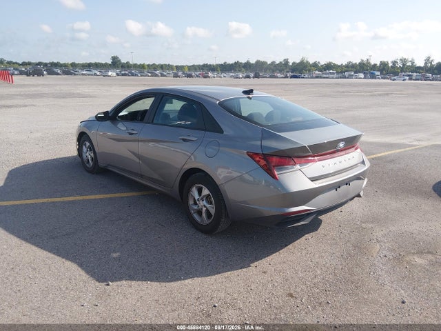 2023 HYUNDAI ELANTRA SE 3