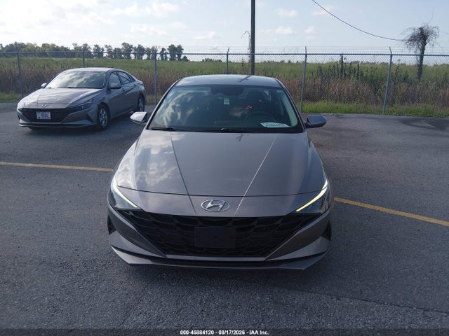 2023 HYUNDAI ELANTRA SE 6