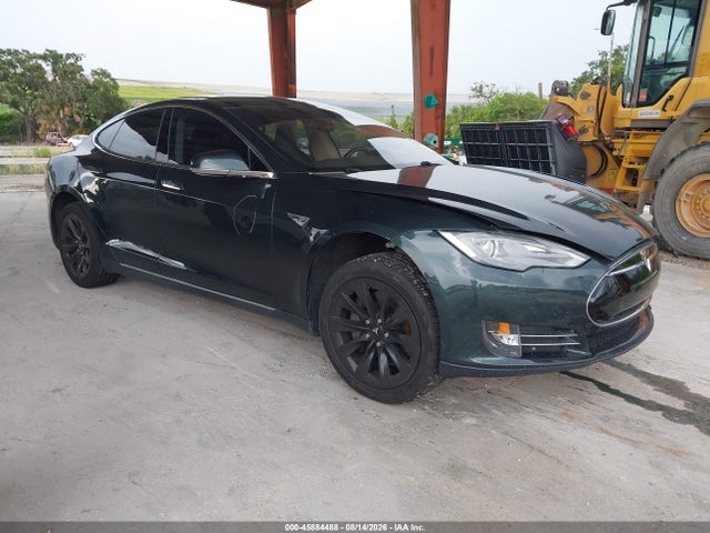2014 TESLA MODEL S P85