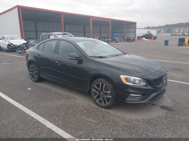 2017 VOLVO S60 T5 DYNAMIC