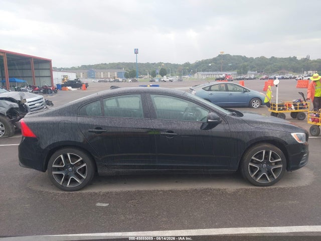 2017 VOLVO S60 T5 DYNAMIC 13