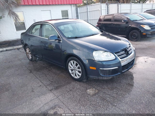 2010 VOLKSWAGEN JETTA SE