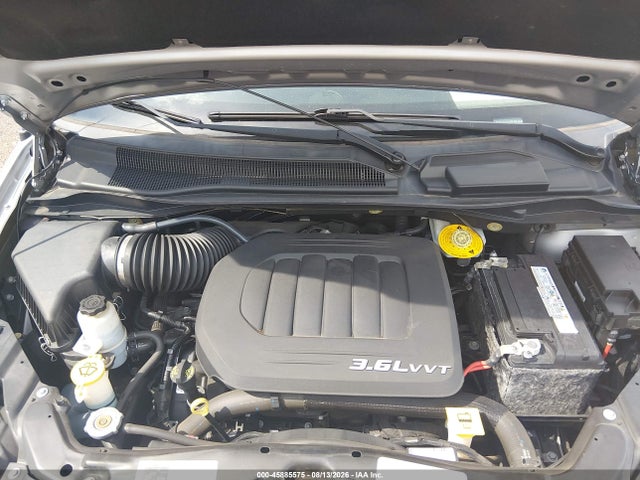 2018 DODGE GRAND CARAVAN SE 10