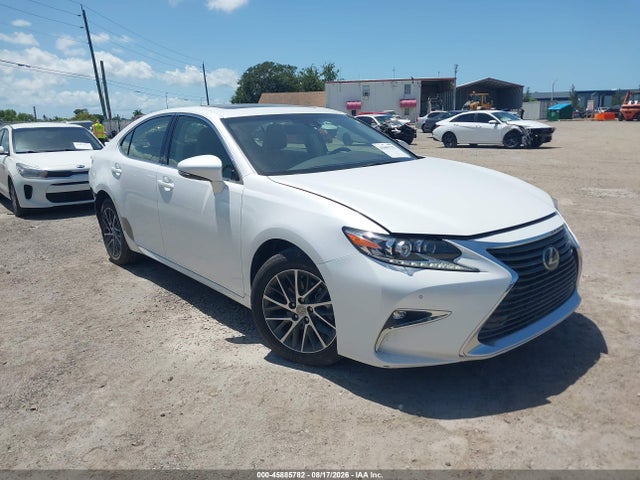 2016 LEXUS ES 