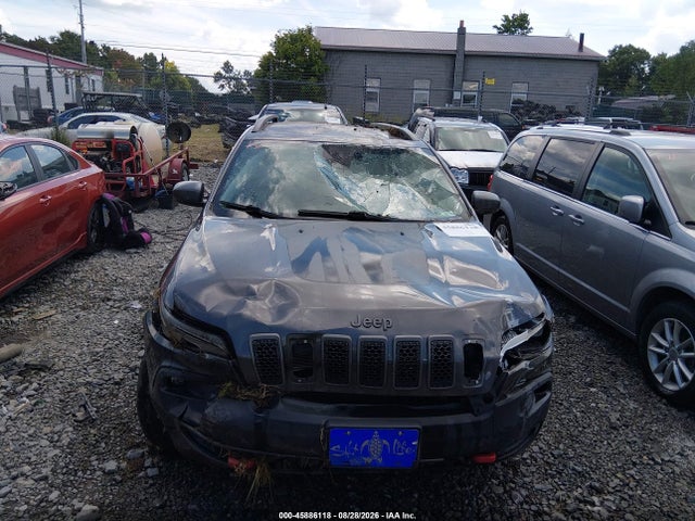 2021 JEEP CHEROKEE TRAILHAWK 4X4 6