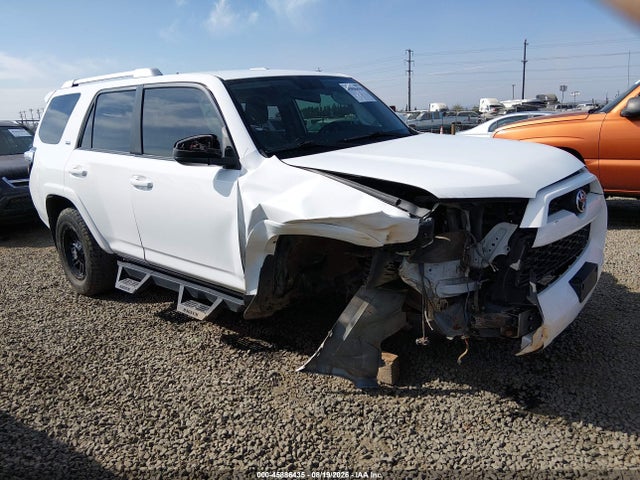 2014 TOYOTA 4RUNNER SR5