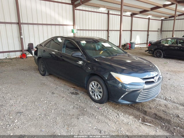 2016 TOYOTA CAMRY LE