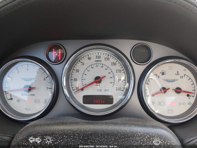 صورة 7 لـ 2003 Aston Martin VANQUISH V12