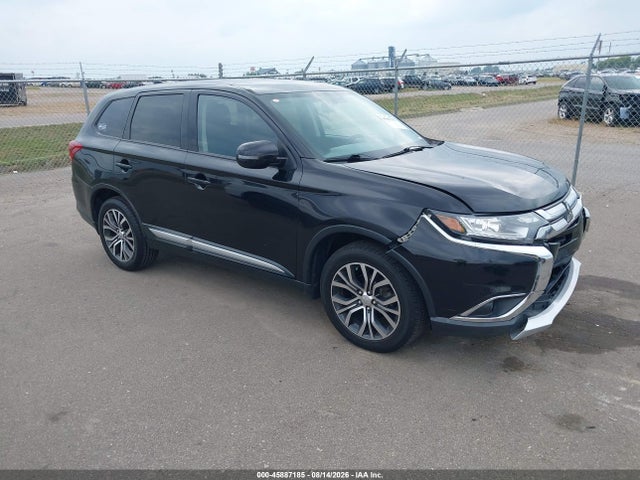 2017 MITSUBISHI OUTLANDER SE