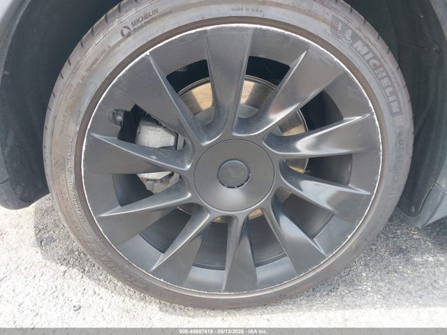 2021 TESLA MODEL Y LONG RANGE DUAL MOTOR ALL-WHEEL DRIVE 20