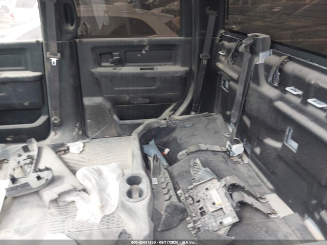 2022 RAM 2500 TRADESMAN 4X2 6'4 BOX 8