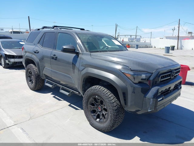 2025 TOYOTA 4RUNNER SR5