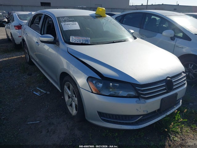 2014 VOLKSWAGEN PASSAT 2.5L SE