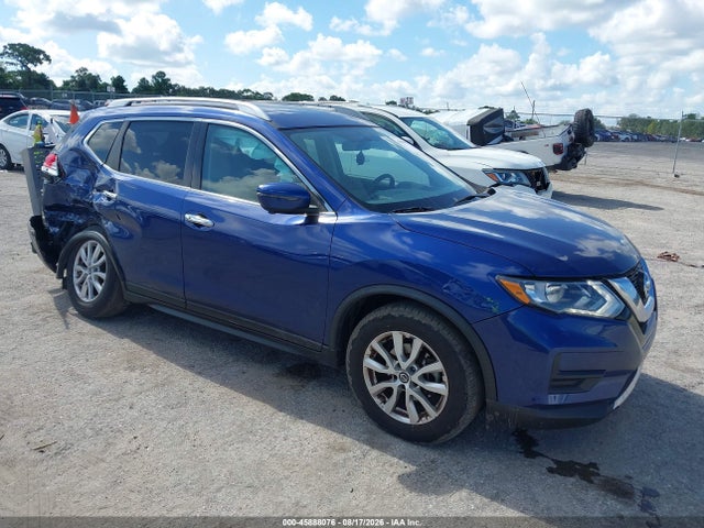 2017 NISSAN ROGUE SV