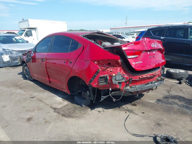 2017 HYUNDAI ELANTRA SE 3