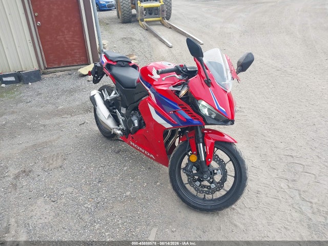 2025 HONDA CBR500 RA