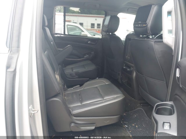 2017 CHEVROLET SUBURBAN LT 8